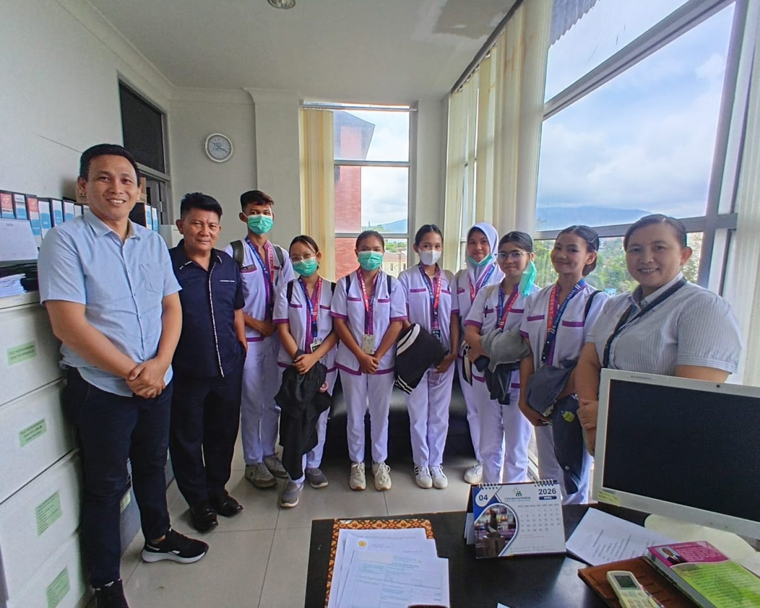 Sinergi Pendidikan dan Rumah Sakit, Siswa Prisma Pioneer Praktik di RSA Manado